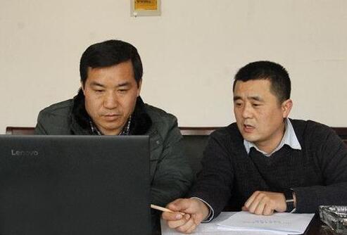 菏泽市文化执法局副局长贾海龙与网友网上“面对面”交流